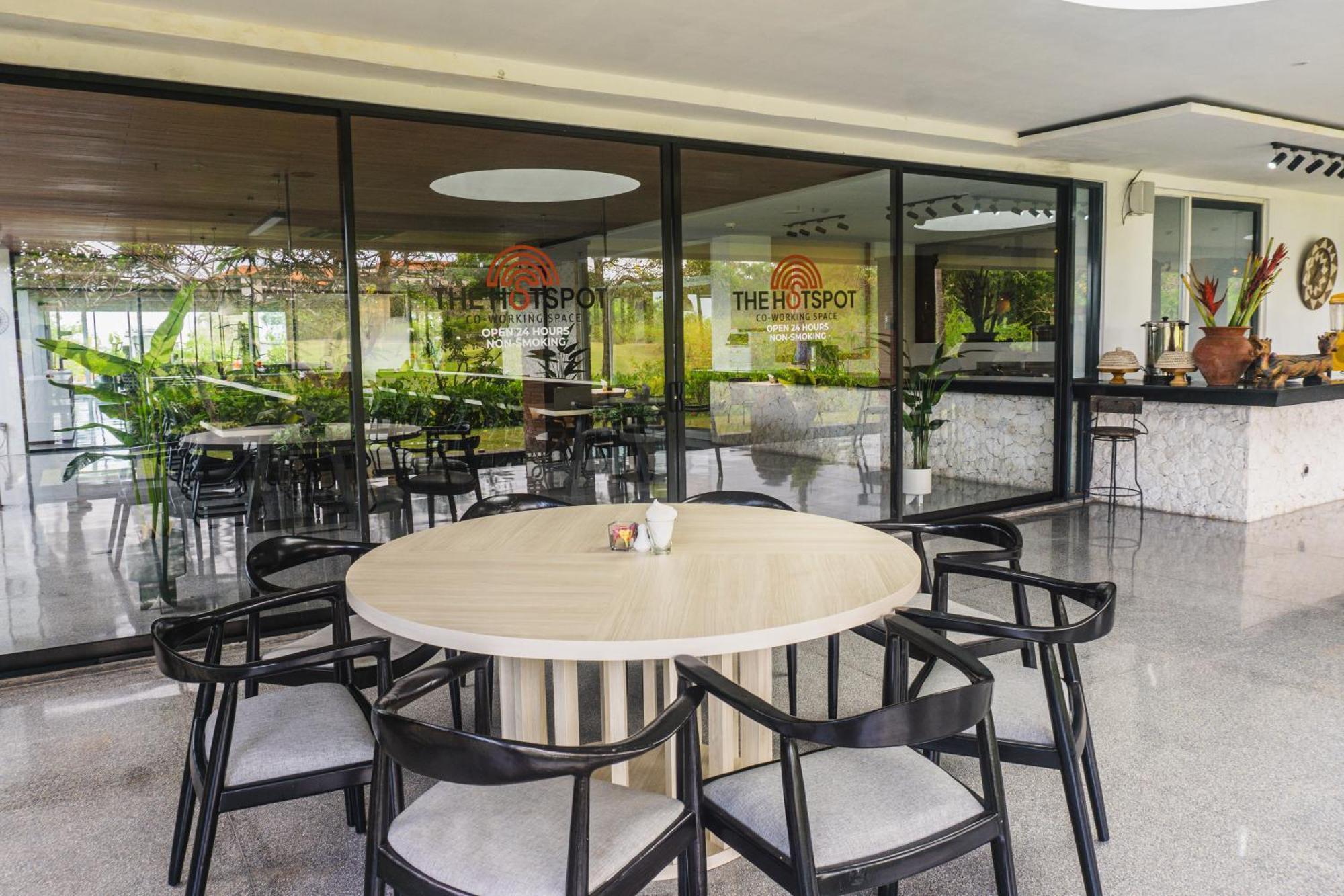 Klapa Resort Uluwatu Exterior foto